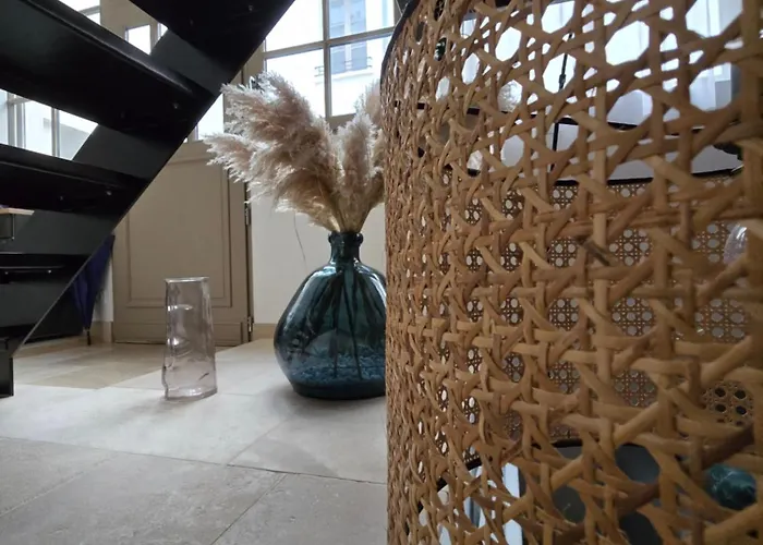 Loft Esprit & Lumiere Apartment *